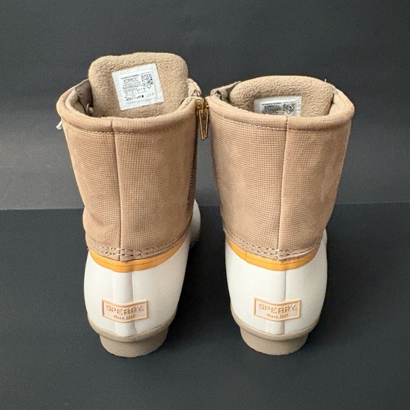 Women’s Sperry Top-SiderTan and Cream Boots - Picture 4 of 9